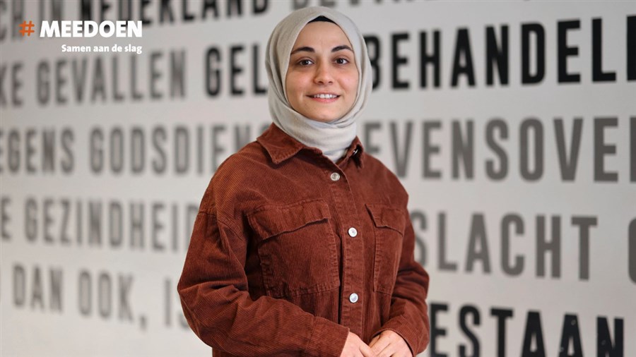 Bericht #Meedoen: Zeynep wil echt onderdeel worden van de maatschappij bekijken